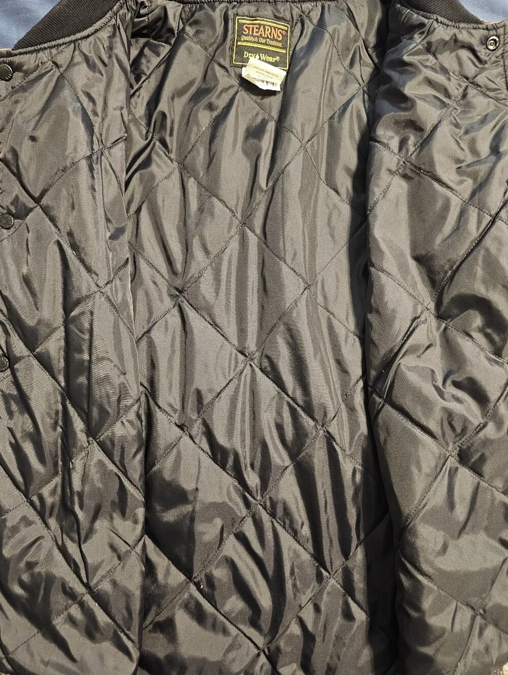 Vintage STEARNS Dry Wear Realtree Brown/Green Camo Snap Jacket Mens Size Medium